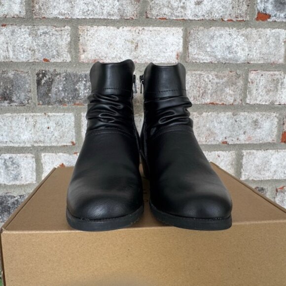 Cliffs by White Mountain Booties - Durbon BLACK/Smooth 7 Wide - Picture 4 of 10